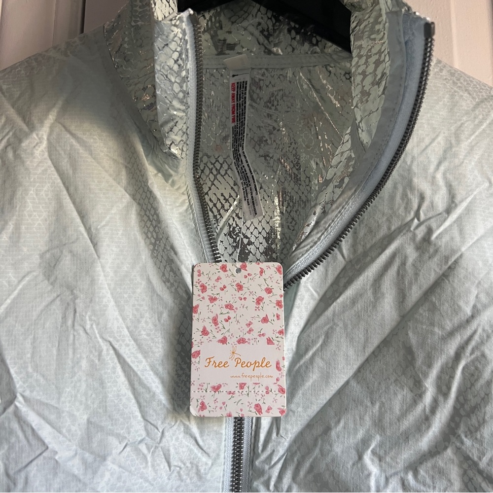 FP Movement by Free People metallic Blue lightweight windbreaker short set - Picture 9 of 15